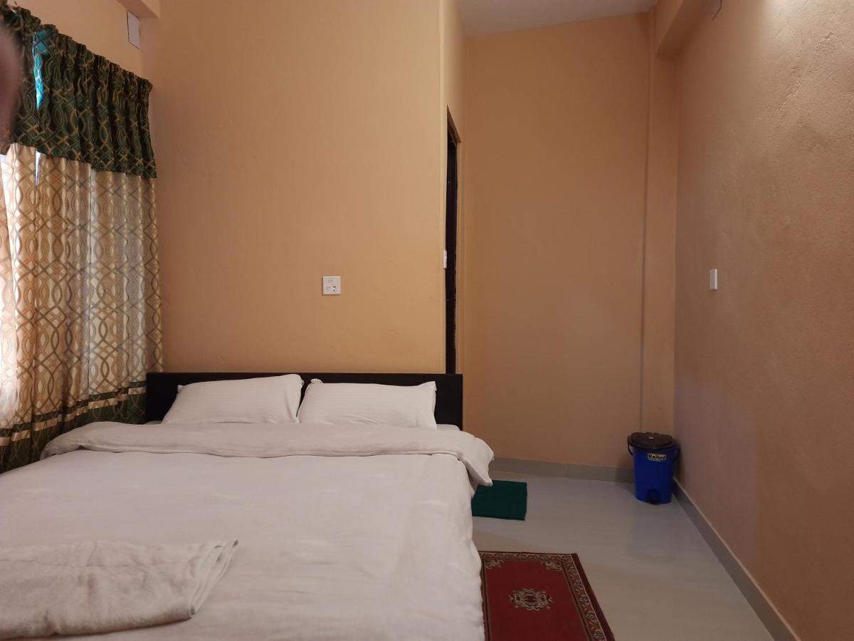 Hotel Eagle Zone Pokhara Luaran gambar