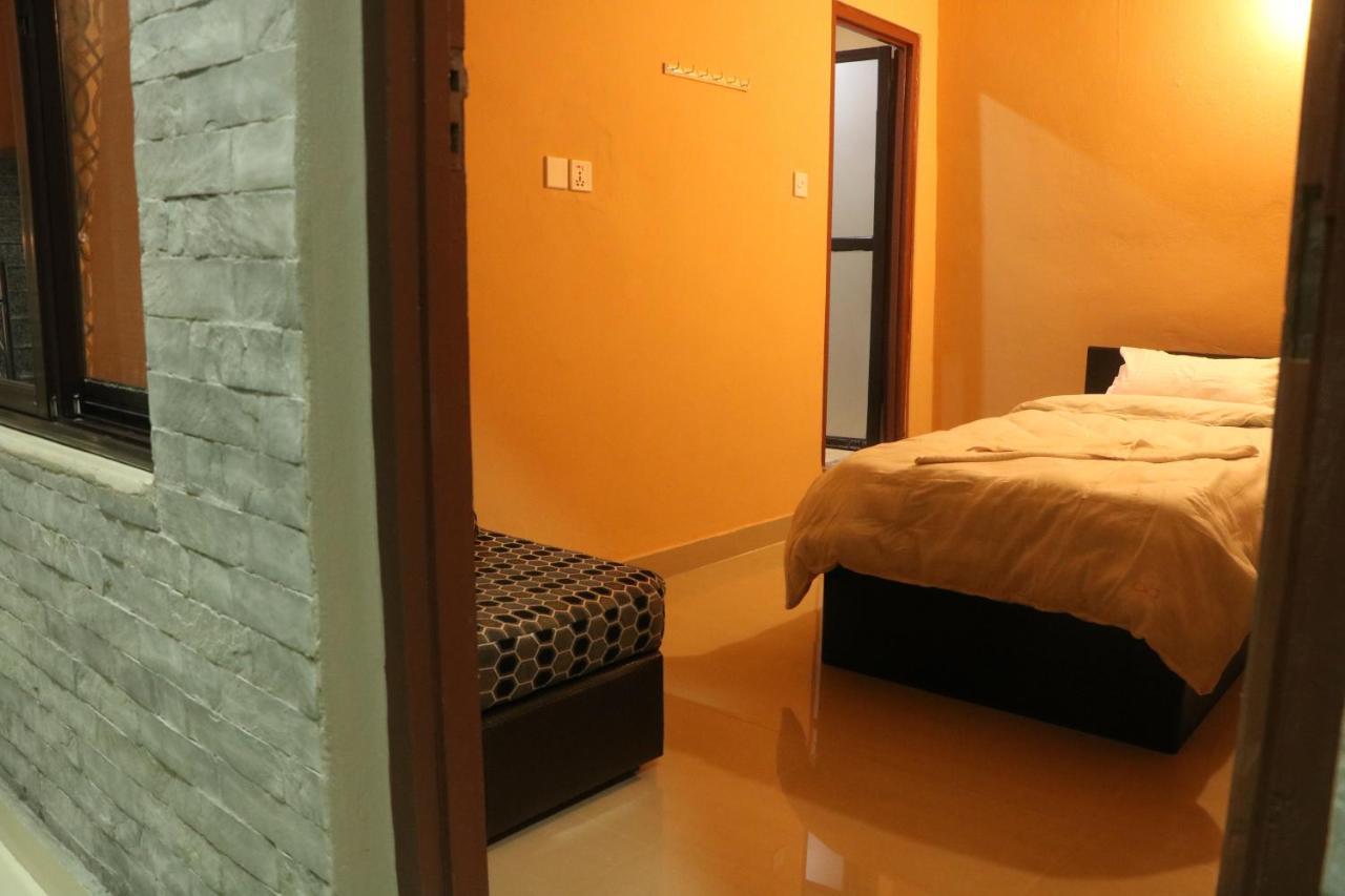 Hotel Eagle Zone Pokhara Luaran gambar