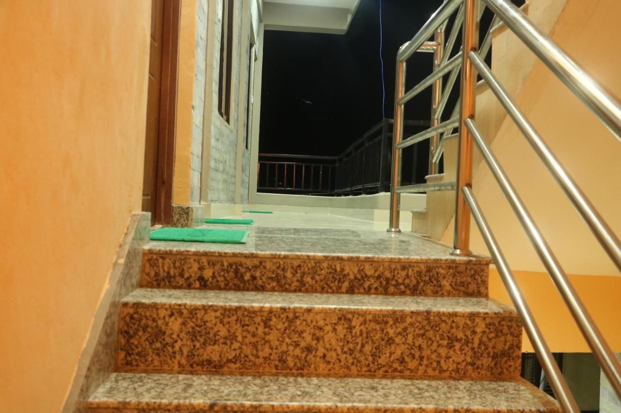 Hotel Eagle Zone Pokhara Luaran gambar