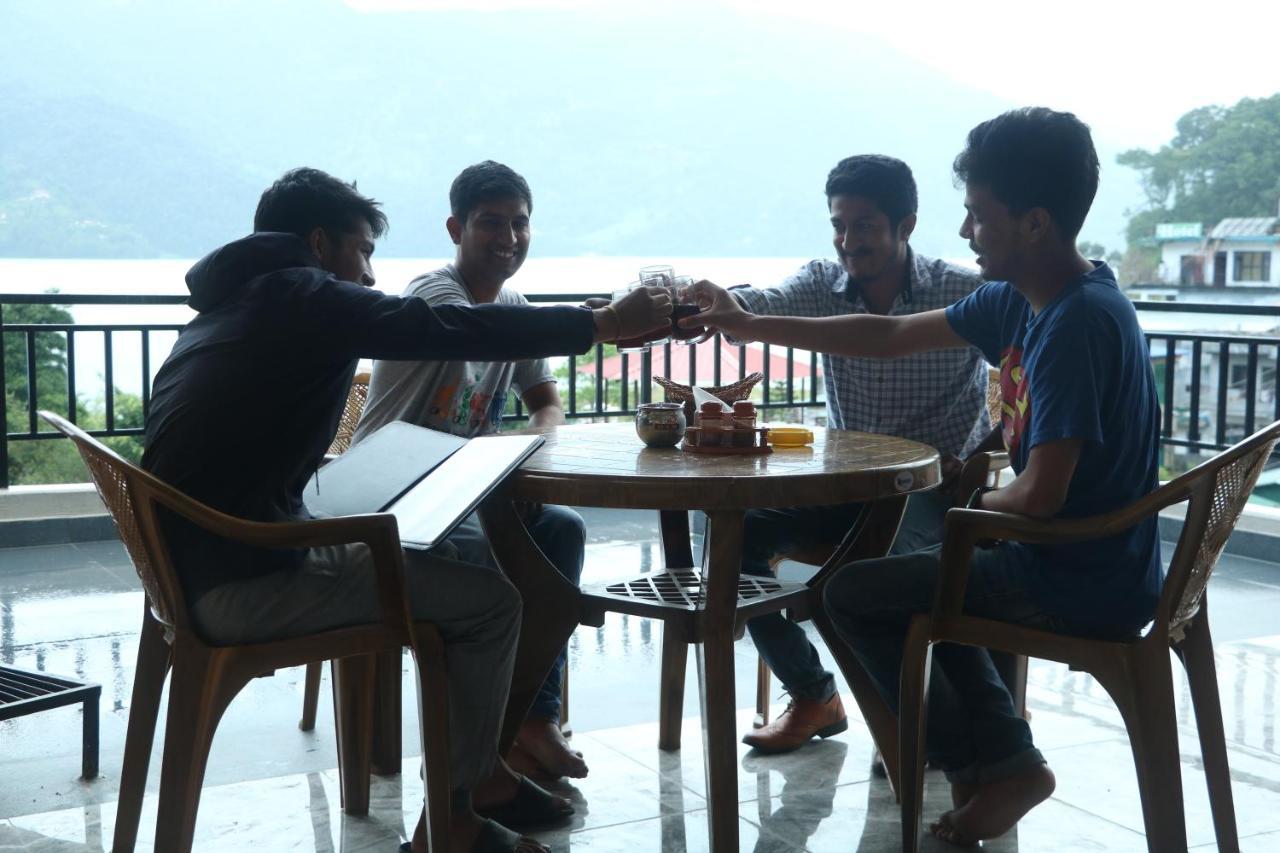 Hotel Eagle Zone Pokhara Luaran gambar